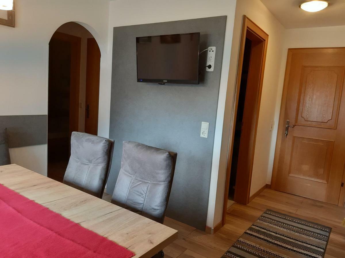 Haus Waldfriede Lejlighed Sankt Leonhard im Pitztal Eksteriør billede