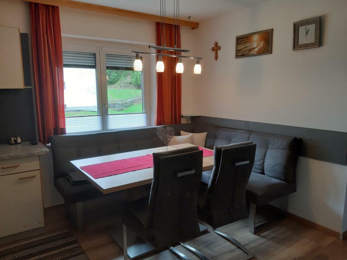 Haus Waldfriede Lejlighed Sankt Leonhard im Pitztal Eksteriør billede